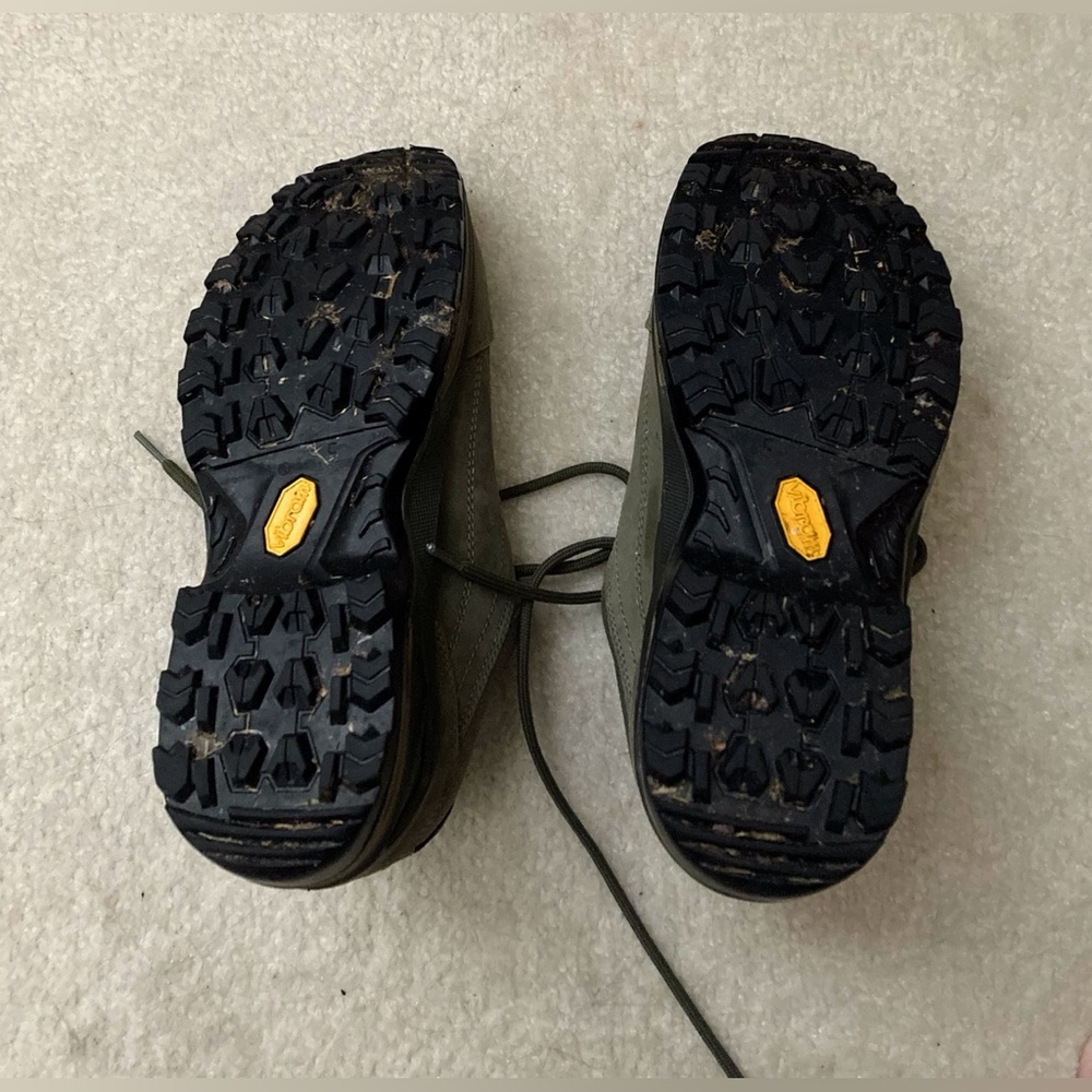 Lowa Athletic HIKING Shoes - Picture 9 of 9